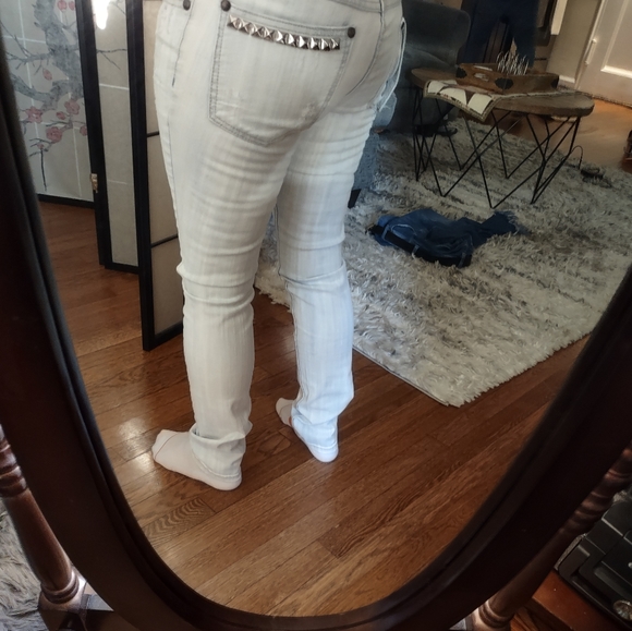 Free People Light Wash Skinny Jeans Lightly Distressed  Size 30 - Picture 5 of 8